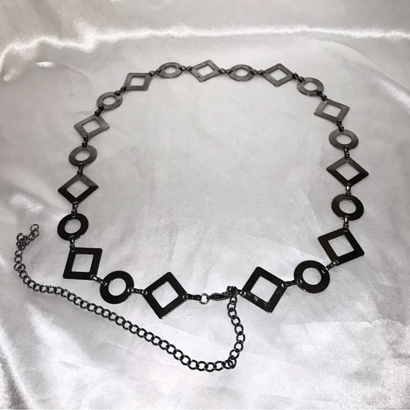 Geometric Gun Metal Chain Link Belt - Picture 1 of 3